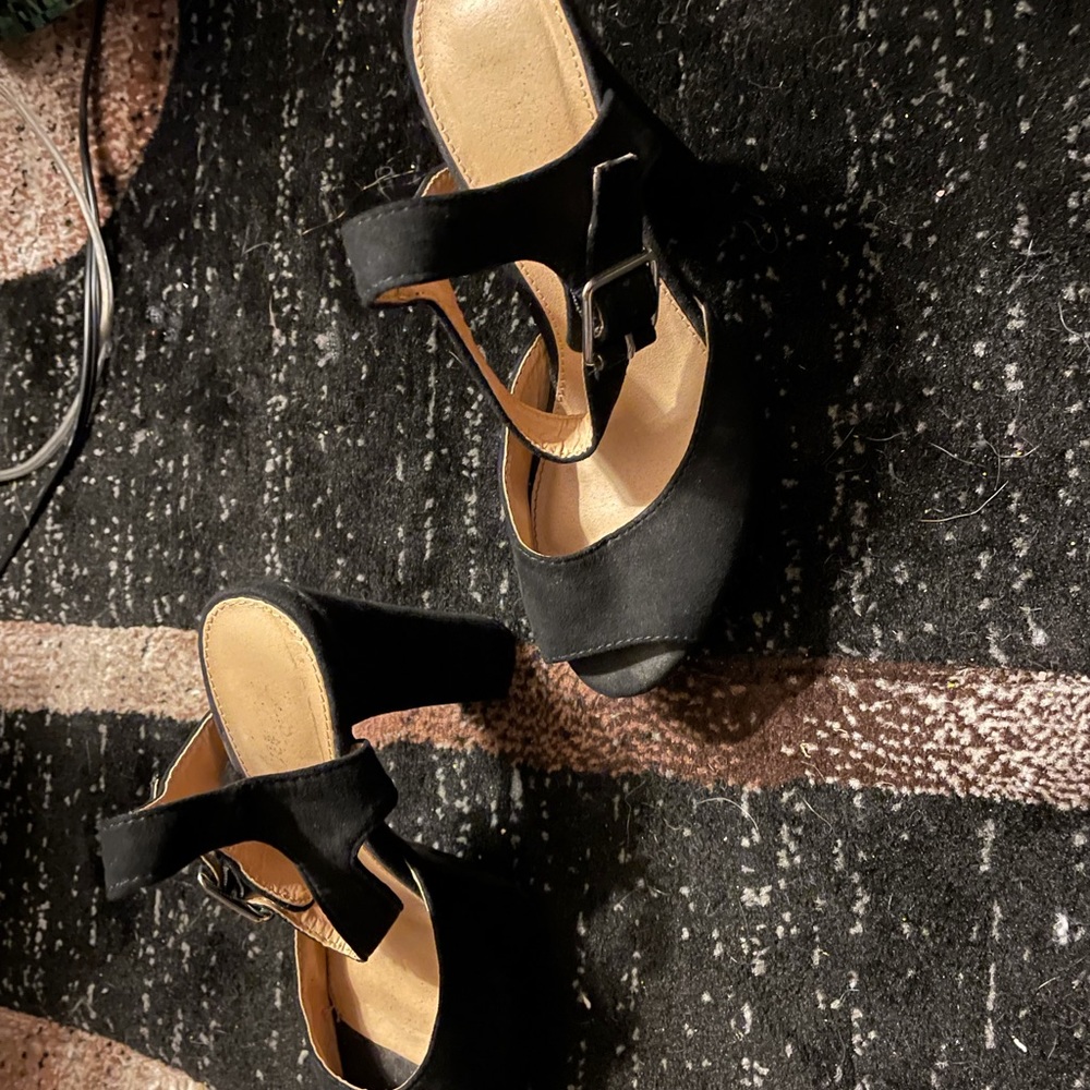Size 6 heels
